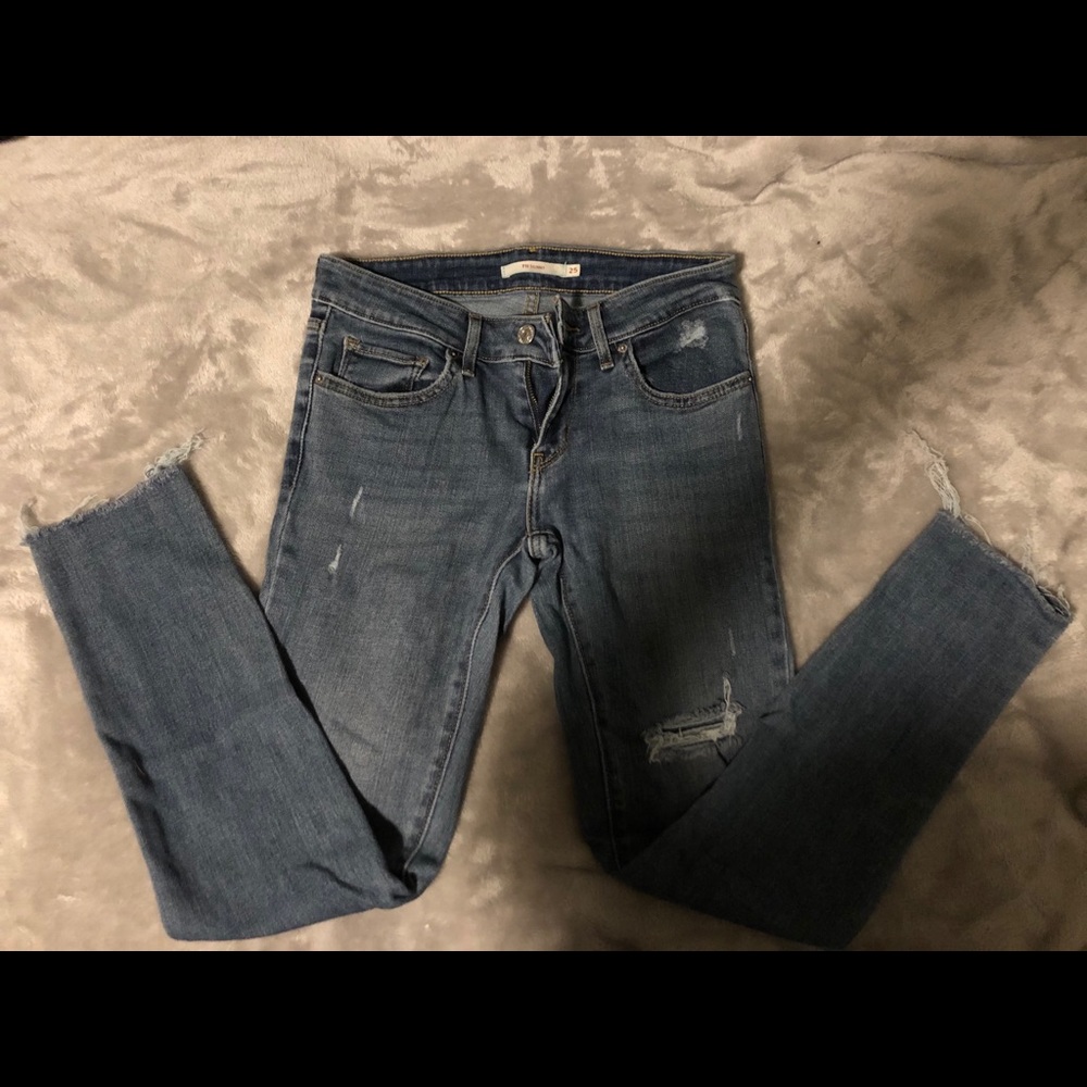 Levi skinny jeans